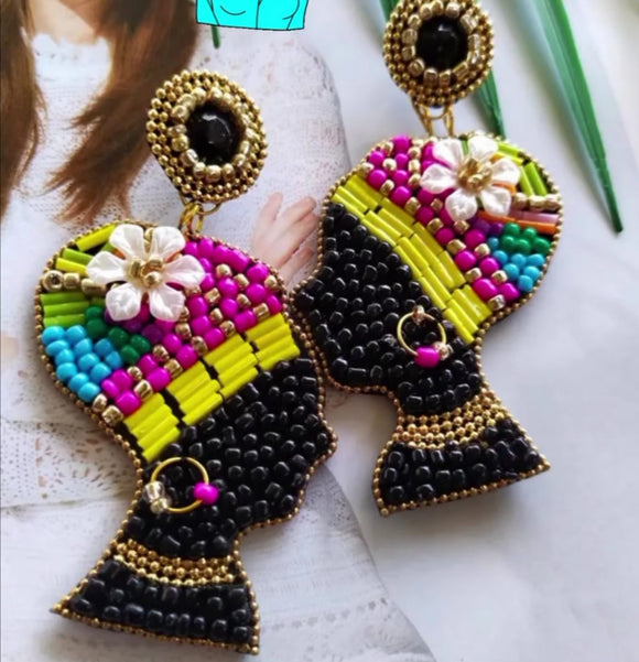 Mexican women beaded handmade earrings