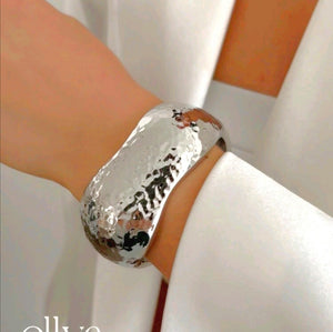 Hollow wave silver metal cuff bracelet