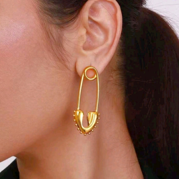 Heart lock gold earrings