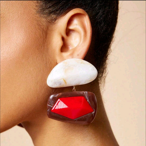 Asymmetrical Exaggerated Vintage Style Resin Earrings