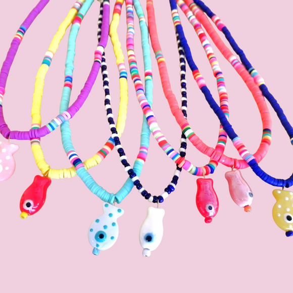 Slim surfer fish necklace