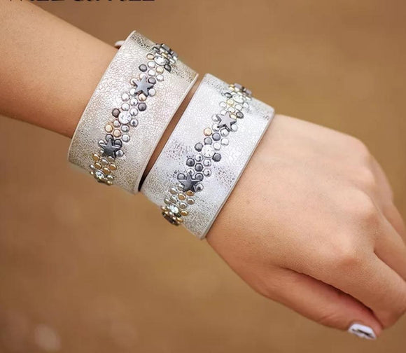 punk wide leather bracelet 2 colors open wrap star