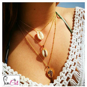 3 Layers holden shell necklace