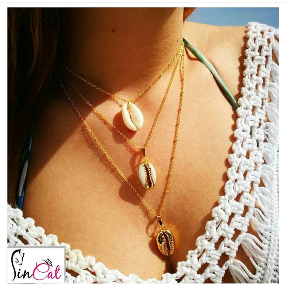 3 Layers holden shell necklace
