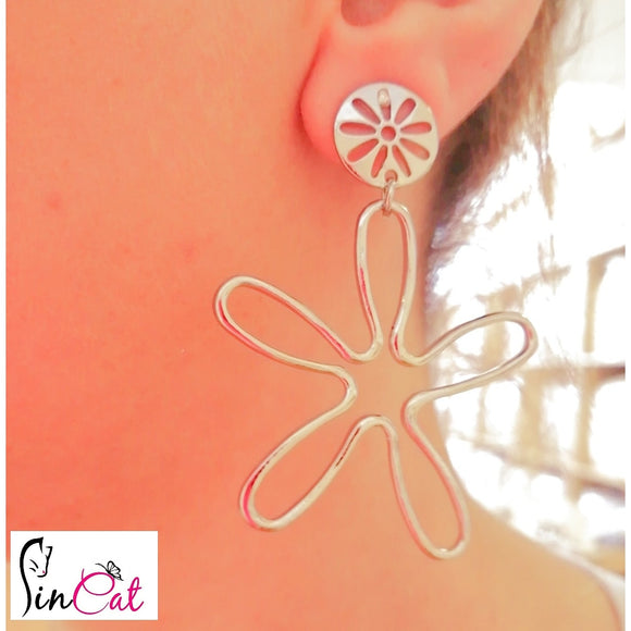 Flower metal silver earrings