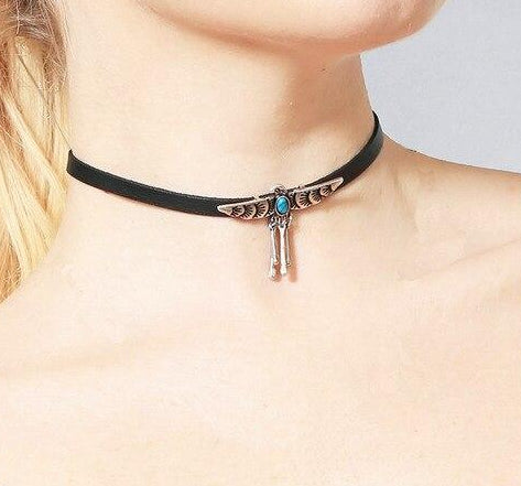 Leather choker necklace with zinc alloy bird