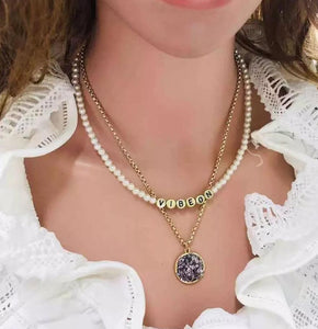 2 Layered imitation pearl vibe on necklace