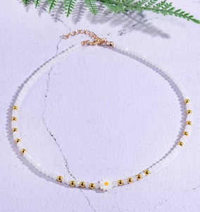 Natural Shell Choker Daisy Fashion Pendant Chain Necklace